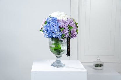 Hydrangeas Vase